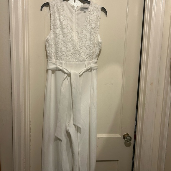 Shelby & Palmer White Lace Jumpsuit - Picture 4 of 4